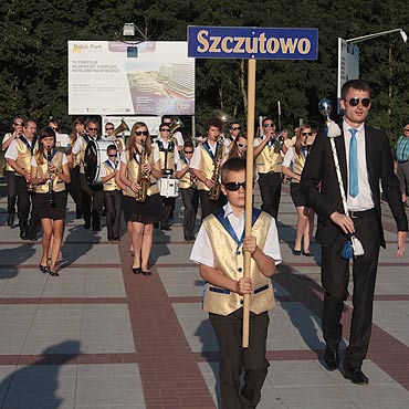 Orkiestra ze Szczutowa rozkołysała promenadę
