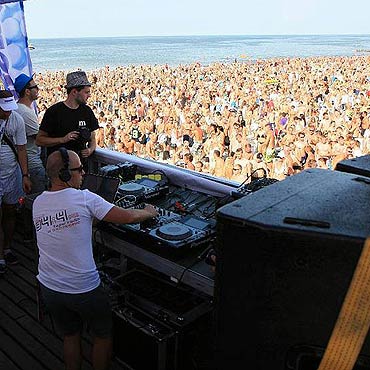Sunrise Festival – After Party w winoujciu!
