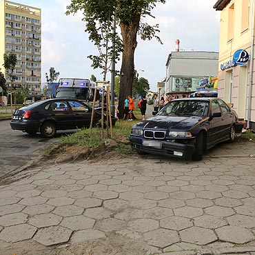 Kierowca bez prawa jazdy wjecha w toyot