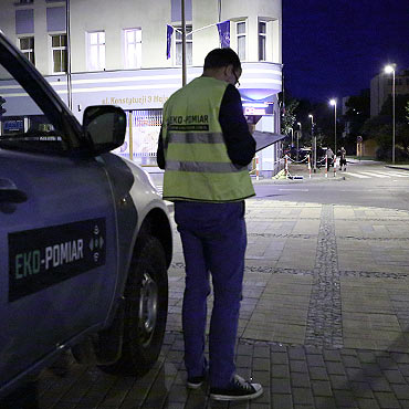 Badaj poziom miejskiego szumu