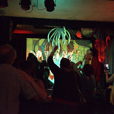 Poetry Dancing w Scenie