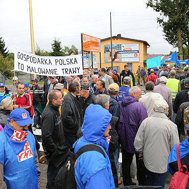 Stoczniowcy nie składają broni! Protest w Łunowie. Zobacz film!