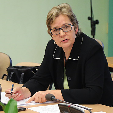 Kurszewska: Niech winiowie sprztaj przy Bielikach