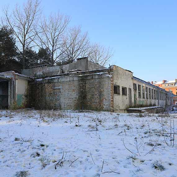 Co z tą ruderą? Miasto zapowiada rozmowy z jej właścicielem