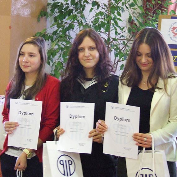 Uczniowie „Morskiej” najlepsi w regionie z prawa pracy