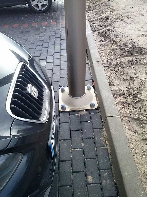 Internauci ostrzegaj: Uwaga na parkingu przy Zielonym Rynku!