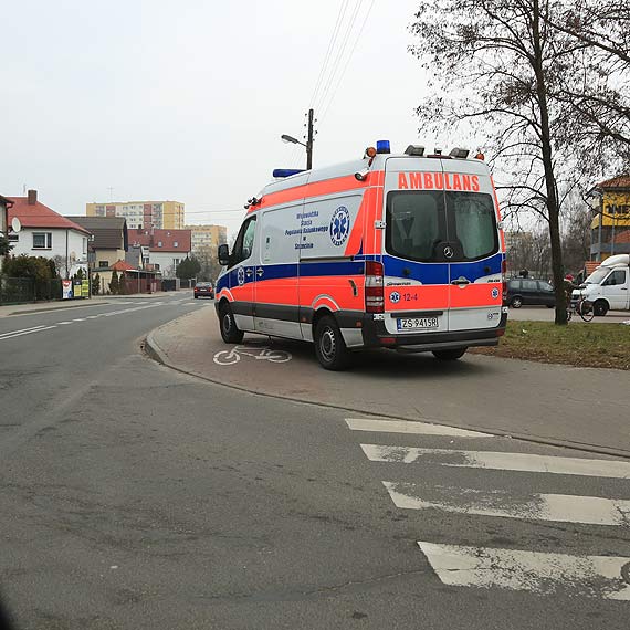 Kierowca opla uderzył w rowerzystę na skrzyżowaniu ulicy Markiewicza z ulicą Szkolną