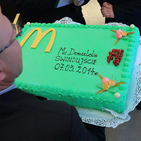 McDonald's ju otwarty! Zobacz film!