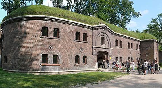 Polskie LNG Mecenasem Muzeum Obrony Wybrzeża w Świnoujściu