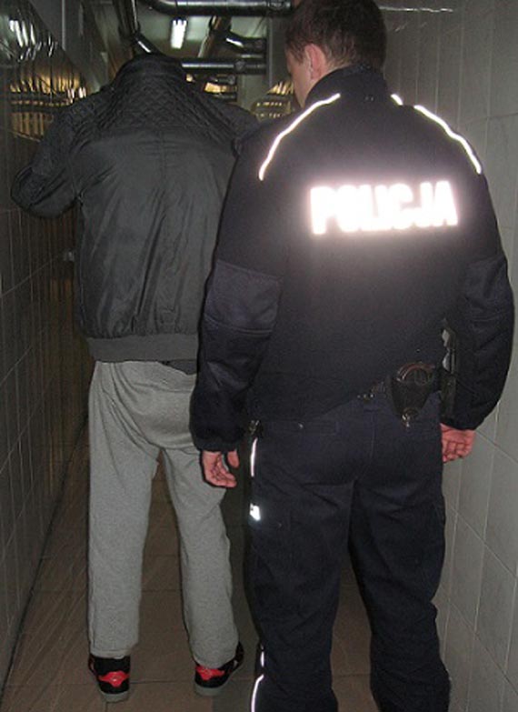  23- latek zatrzymany za wamania. Grozi mu do 10 lat wizienia
