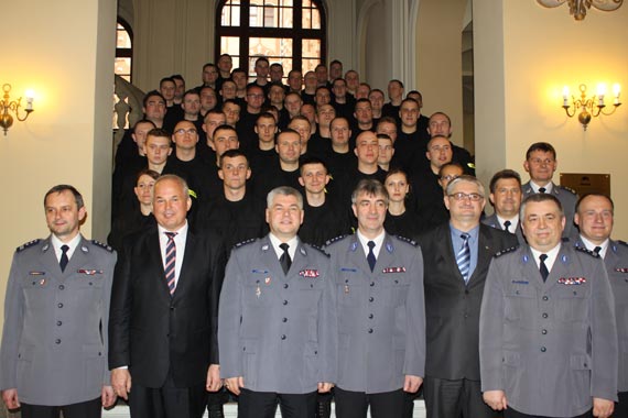 lubowanie nowych policjantw. Piciu zasili szeregi winoujskiej policji