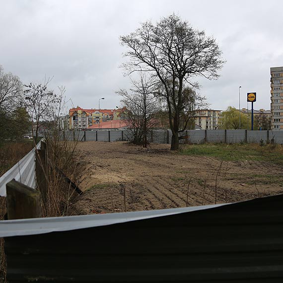 Pytamy o prywatną działkę