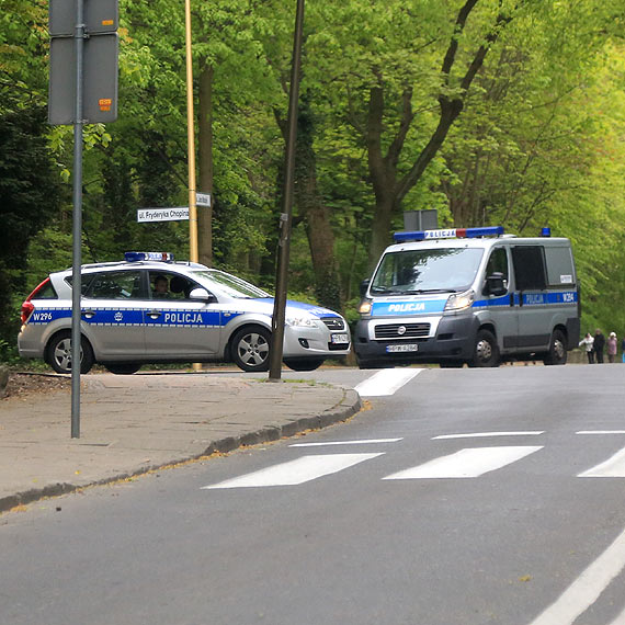 Czytelnik: W biay dzie napadli na kobiet i ukradli jej torebk z pienidzmi 