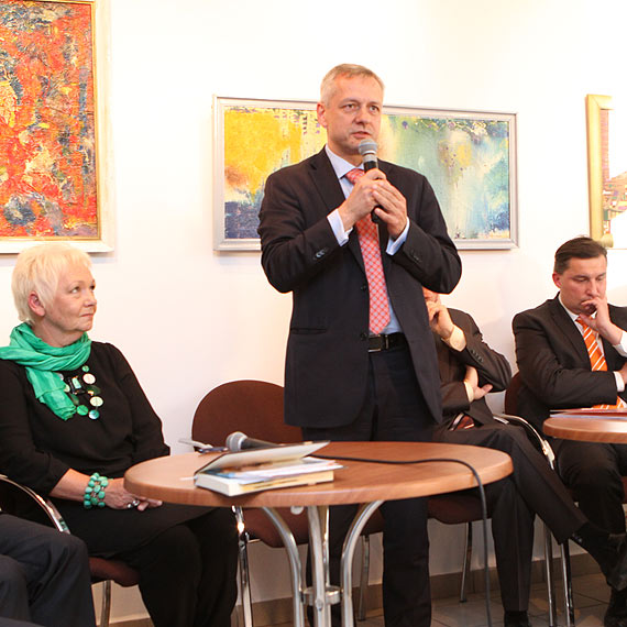 Debata z kandydatami do Parlamentu Europejskiego w Galerii Art