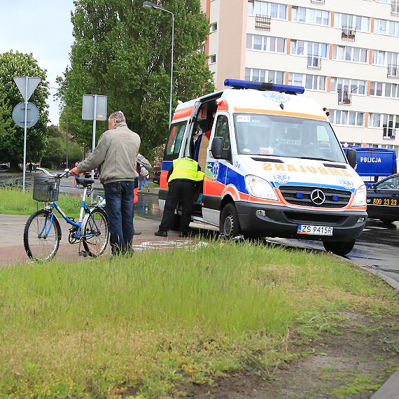 Kierowca volkswagena potrci rowerzyst