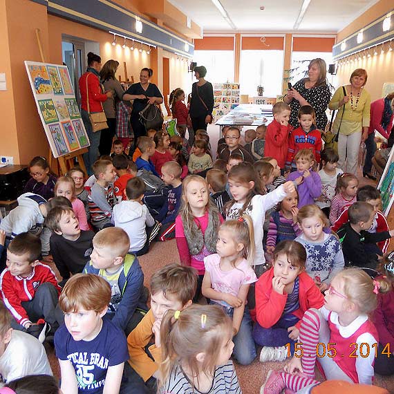 Uroczyste zakoñczenie przedszkolnego programu antynikotynowego ,,Czyste Powietrze Wokó³ Nas”