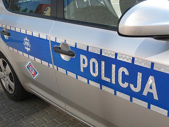 Policjanci uratowali niedoszego samobjc