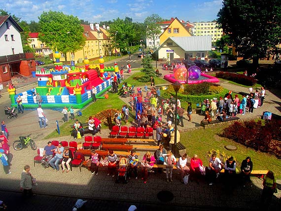  Festyn z prezentem dla dzieci Warszowa