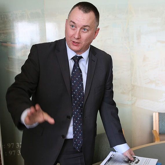 Z Gryfii ma odej  prawie 360 pracownikw! Do stoczni wejdzie mediator