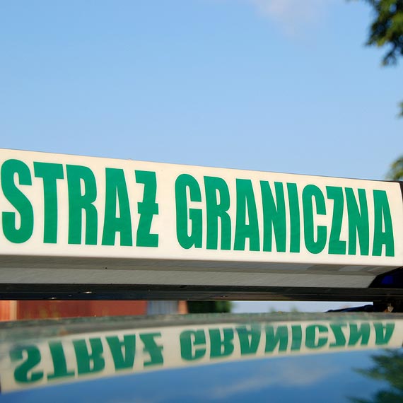 29- letni mczyzna chcia przekupi funkcjonariusza Stray Granicznej
