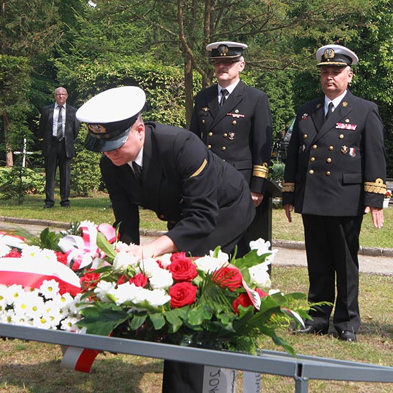 Obchody setnej rocznicy wybuchu I wojny wiatowej na winoujskim  cmentarzu
