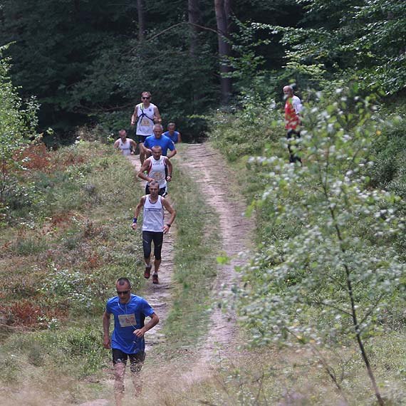 Ponad 40 zawodnikw pobiego w V Pmaratonie w Worku