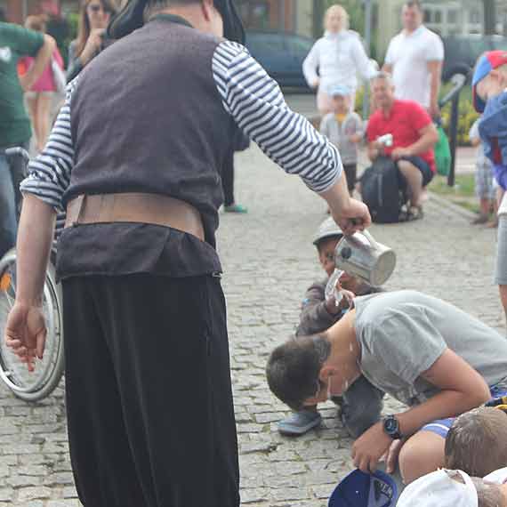 Neptun ze świtą przemierzał miasto zapraszając na latarnię morską