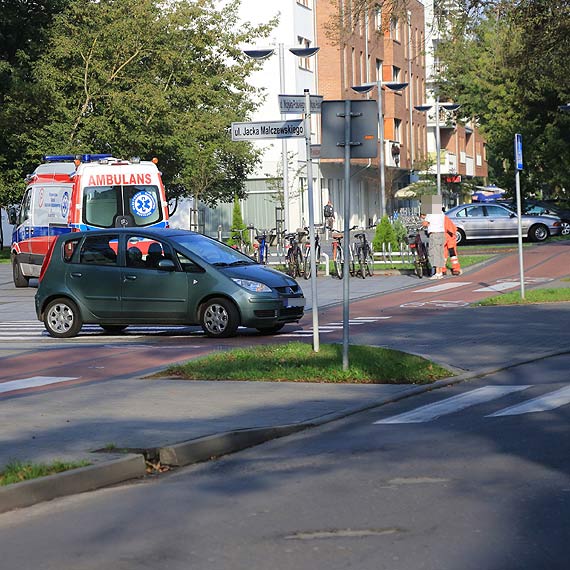 Niemiecki kierowca potrci rowerzystk. Kobiet zabrao pogotowie