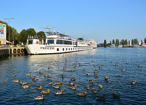Ze Stralsundu do Berlina ze specjalnym przystankiem w Świnoujściu