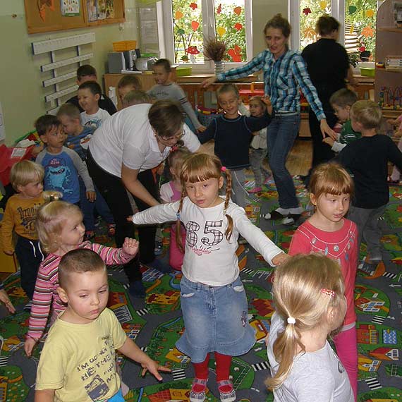 „KOLOROWY WIAT” I „WIATRACZEK” ….czyli dobrej wsppracy pocztek.