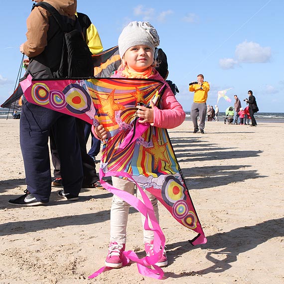 Latawce szybowały nad świnoujską plażą
