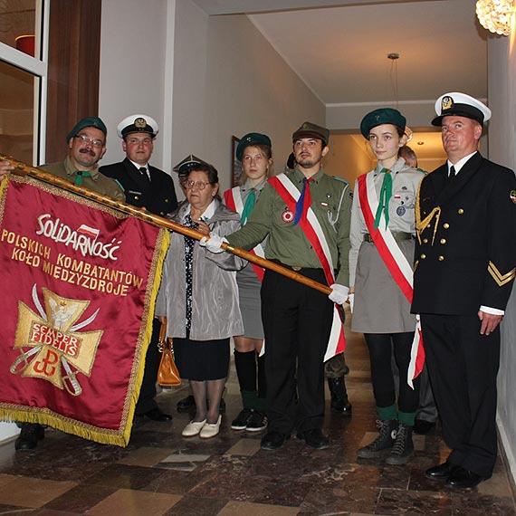 Uroczystość przekazania sztandaru Żołnierzy Kresowych AK
