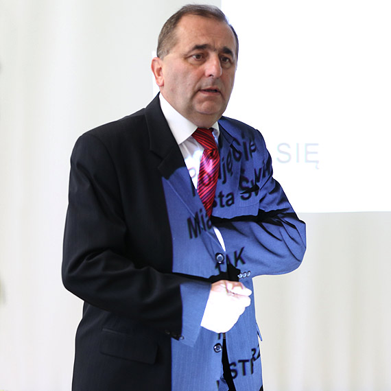 Prezydent winoujcia chce zabra Flocie tegoroczn dotacj