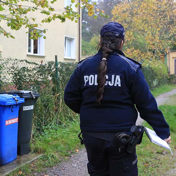 Uwaga na zodziei! Weszli przez okno i okradli mieszkanie przy Grottgera