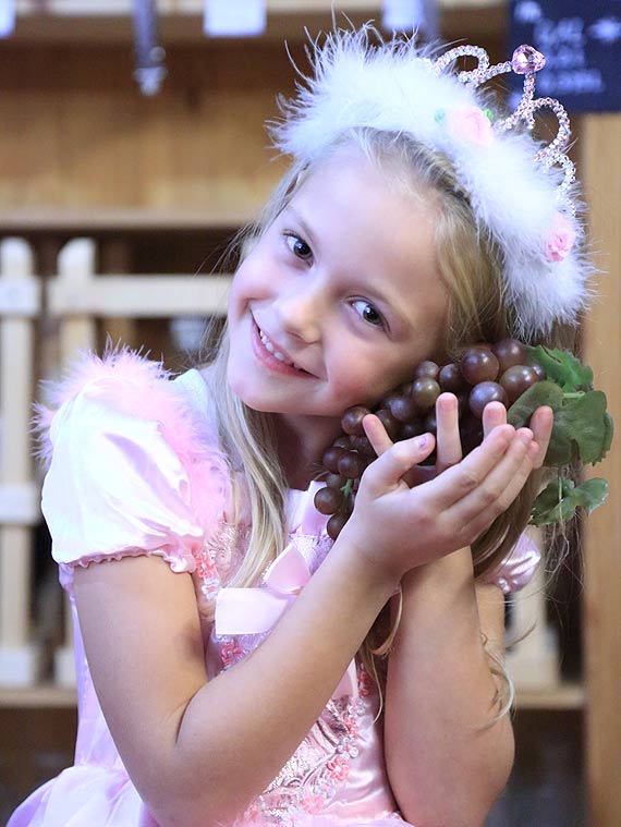 6-letnia Emilka ze winoujcia zostaa „Ksiniczk soku winogronowego"