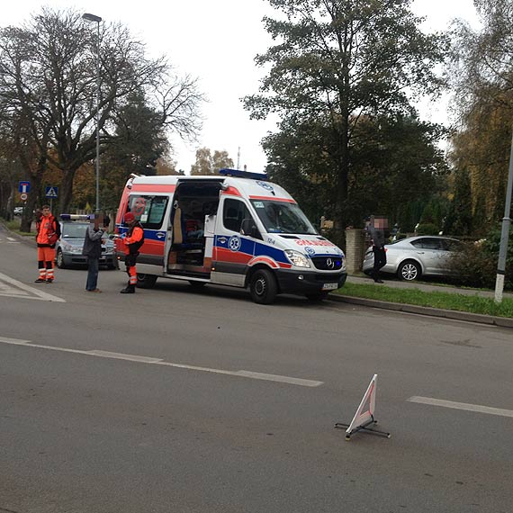 29- latek najpierw uderzy w malucha a potem w pot cmentarza