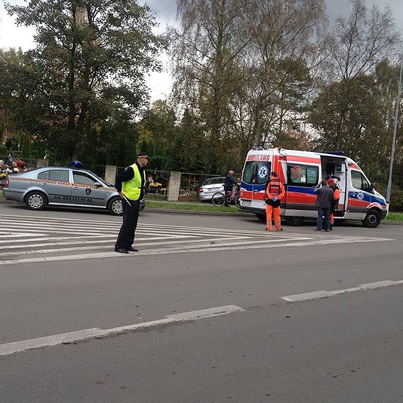 29- latek najpierw uderzy w malucha a potem w pot cmentarza