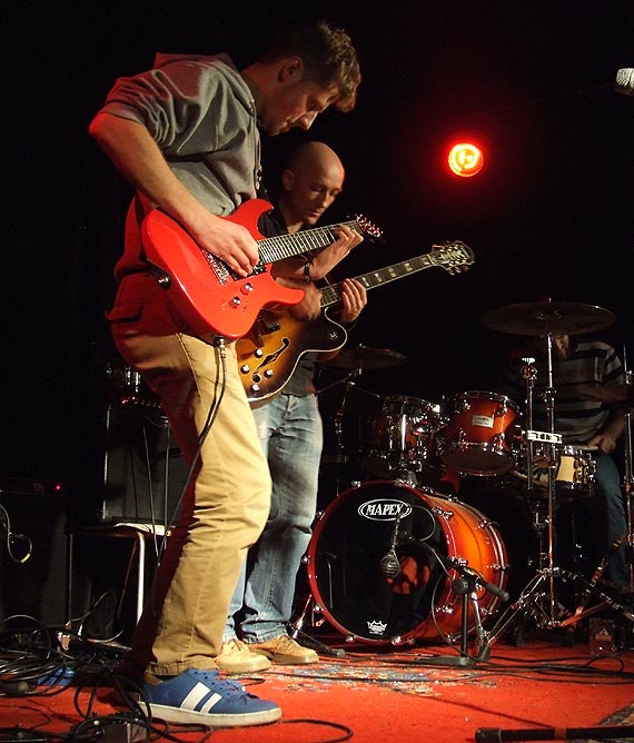Jam session w Jazz Club Scena. Wieczr z improwizacj 