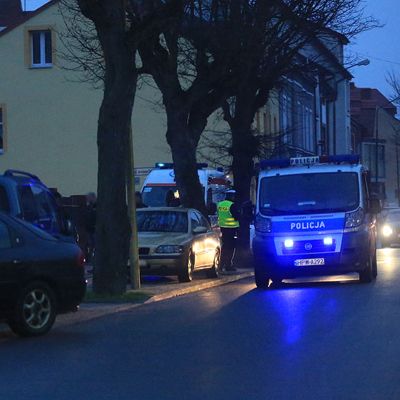Kierowca forda potrci 15- latka na pasach 