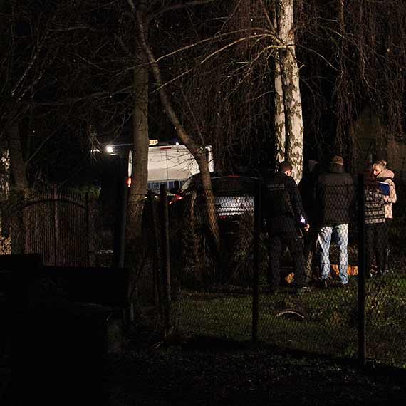 Morderstwo czy samobójstwo na działkach? Policja zatrzymała mężczyznę