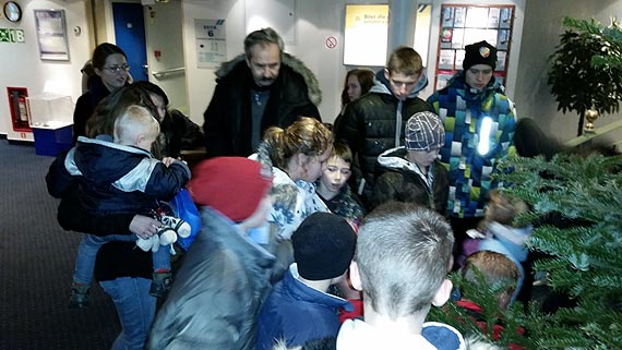 Mikołajów w naszym mieście nie brakuje! Dzieci z Domu Dziecka obdarowane prezentami