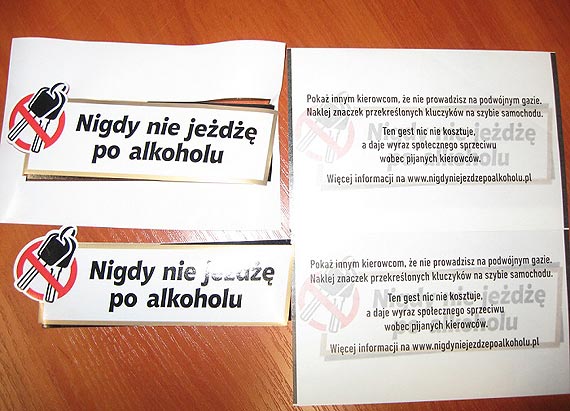 Świnoujscy policjanci zaangażowani w akcję "Nigdy nie jeżdżę po alkoholu"