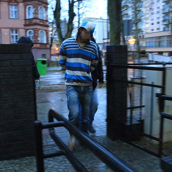 Policja odzyskała skradzione traktory. Wartość maszyn to prawie milion złotych. Zobacz film!