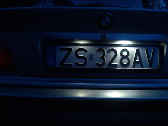 Szukamy zgubionej tablicy rejestracyjnej
