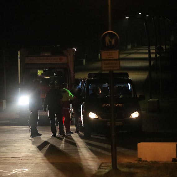 Noownik zaatakowa starsz kobiet. Szuka go niemiecka policja. Zobacz film!