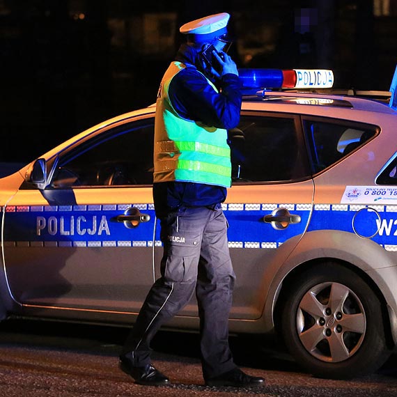 Mczyzna chodzi po ulicach bez celu - okazao si e by poszukiwany