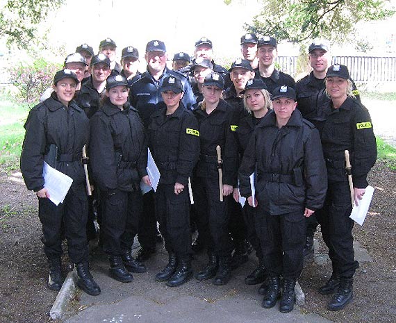 Wspólne służby świnoujskich policjantów z adeptami