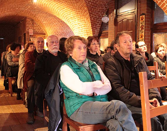 Olga Tokarczuk i Helga Hirsch przycigny do Konstelacji  tum goci