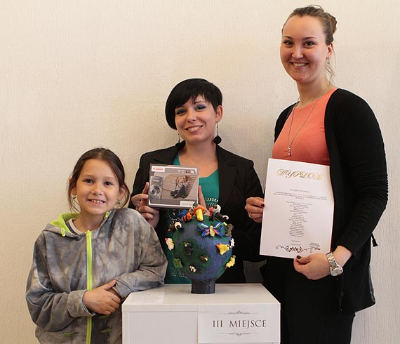 Wernisaż prac młodych artystów w galerii MS 44!