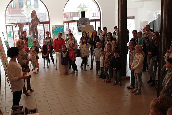 Wernisaż prac młodych artystów w galerii MS 44!